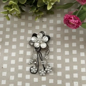 Broche flor