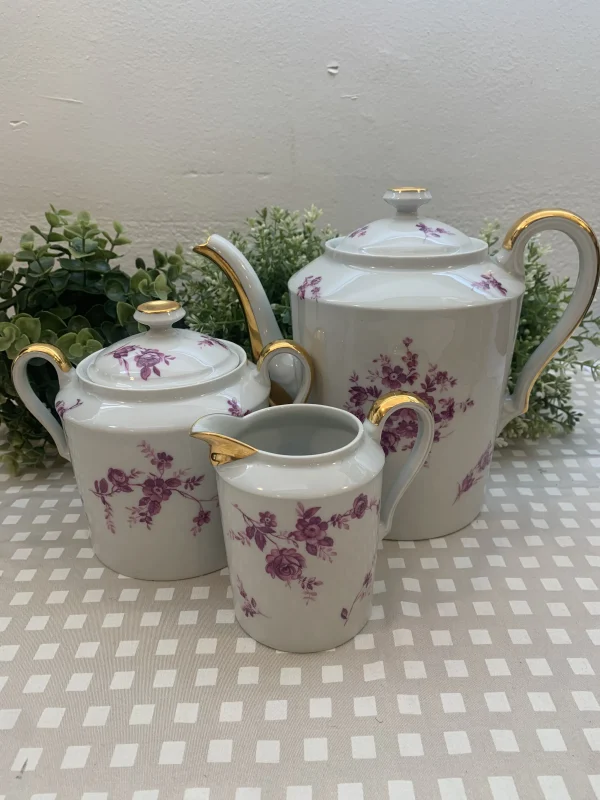 Lechera, tetera y azucarero Limoges flores violeta
