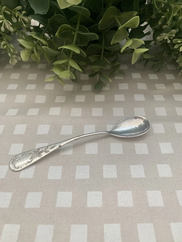 Cucharilla de azúcar flores